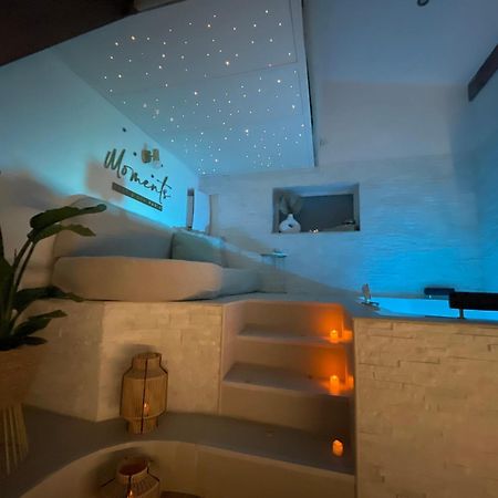 Moments Loft & Spa Paris Монтесон Экстерьер фото