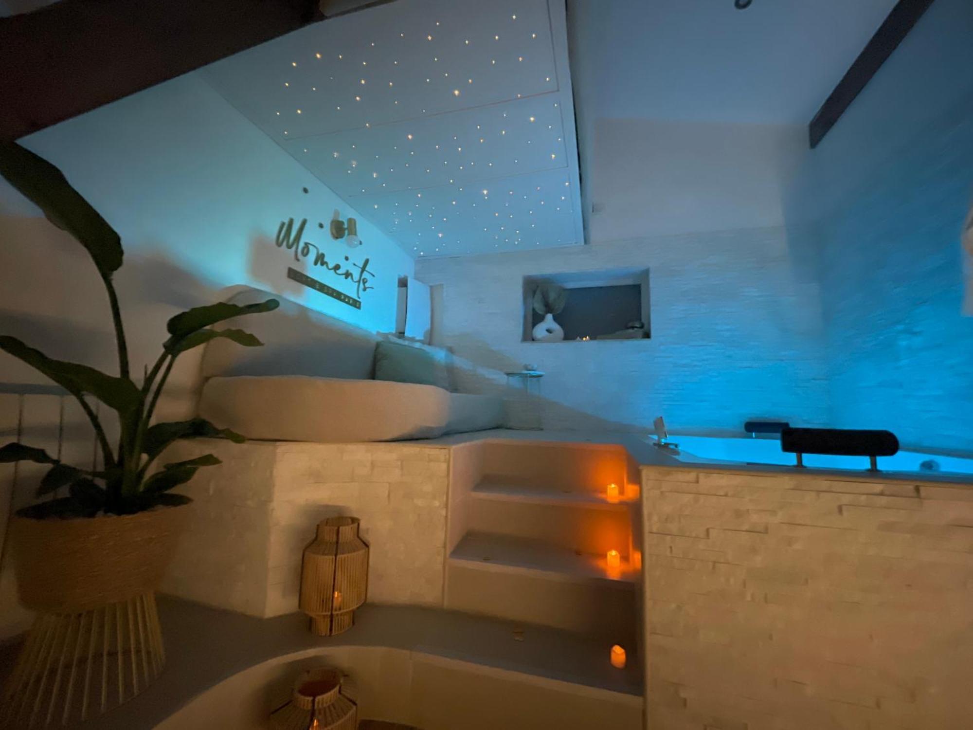 Moments Loft & Spa Paris Монтесон Экстерьер фото